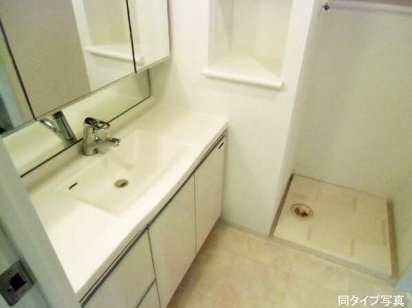 コンフォリア市谷柳町の物件内観写真